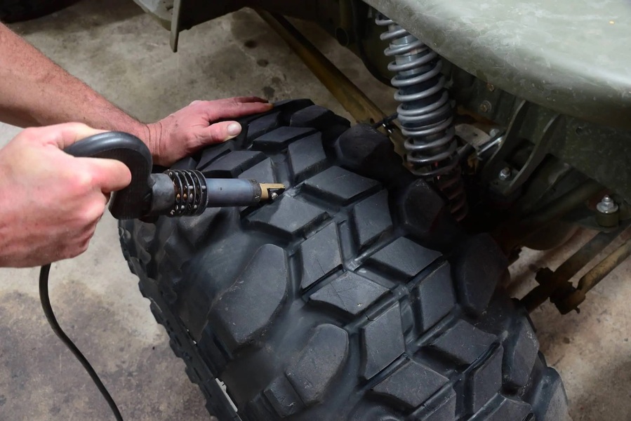 Help Changing a Tire in Utah: DIY Tips and Professional Assistance