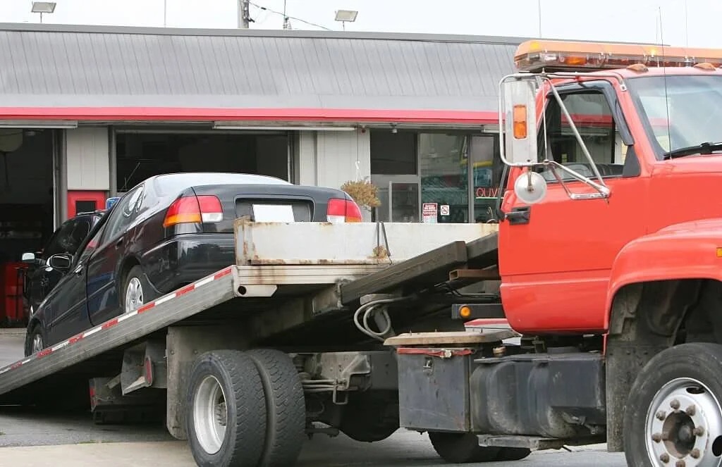 Exploring Different Types of Tow Trucks: Choosing the Right Vehicle for the Job