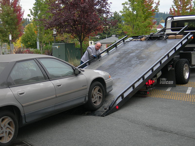 Safe and Damage-Free Towing: Utah Towing Company Commitment to Excellence